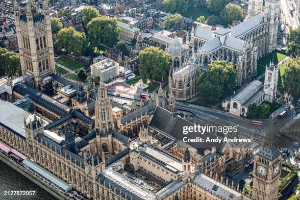 aerial view of the houses of parliament and big ben - westminster bank stock pictures, royalty-free photos & images