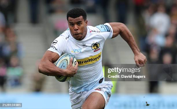 Immanuel Feyi-Waboso of Exeter Chiefs runs with the ball during the Gallagher Premiership Rugby match between Sale Sharks and Exeter Chiefs at the AJ...