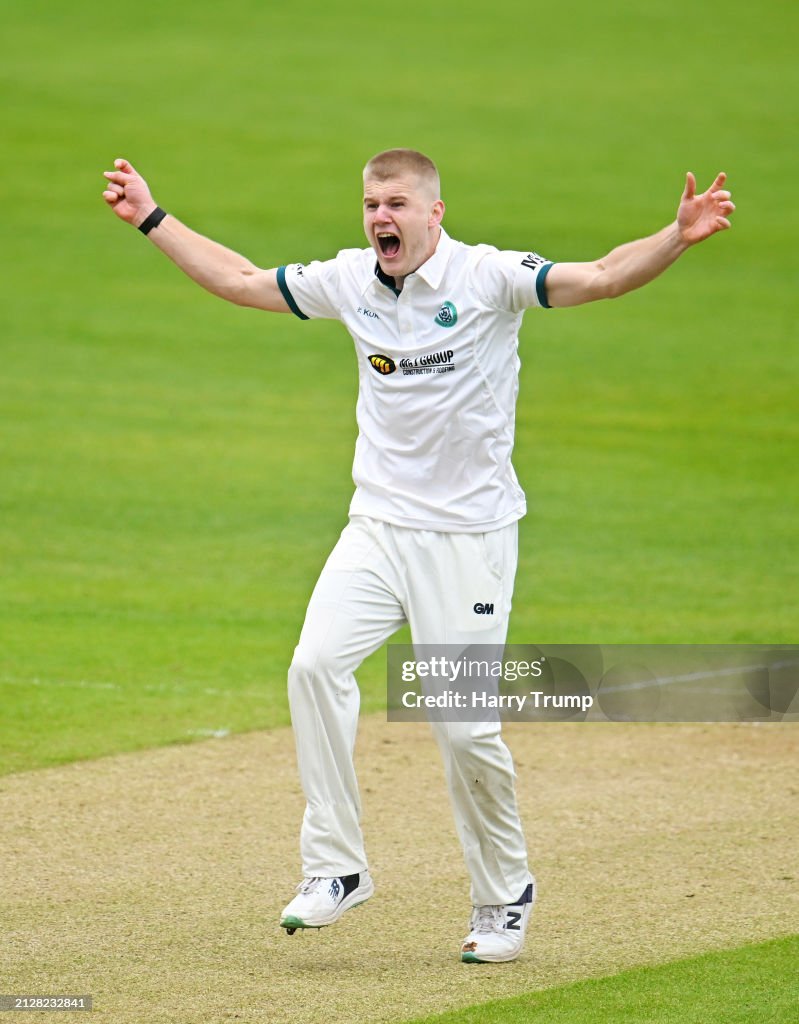 Somerset v Exeter University - English MCC University Match
