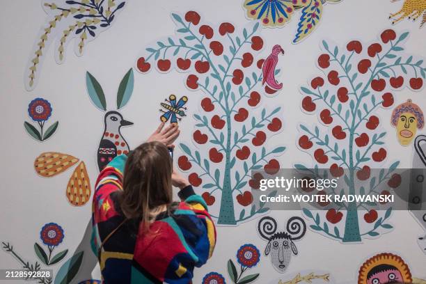 Maria Prymachenko Lesson 96 Maria Prymachenko Stock Photos, High-Res Pictures, and Images ...