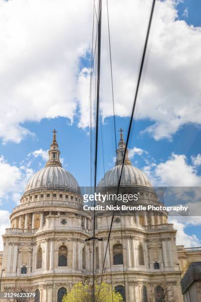 st. paul's cathedral, london, uk - old national centre stock pictures, royalty-free photos & images