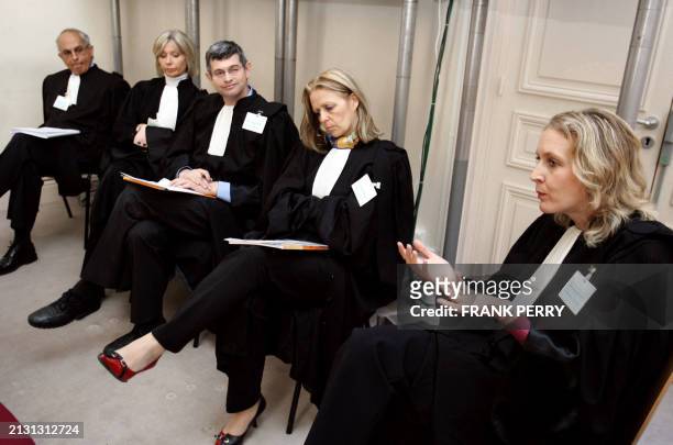 Les avocats représentant les associations de protection de l'Enfance, parties civiles dans le procès pour pédophilie d'Angers, Me Yves Crespin,...
