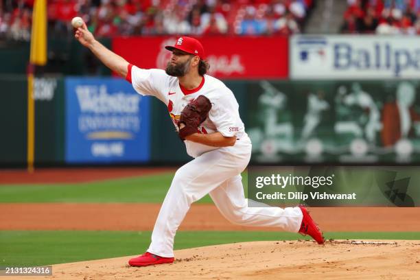 Lance Lynn of the St. Louis Cardinals pitches during the game between the Miami Marlins and the St. Louis Cardinals at Busch Stadium on Thursday,...