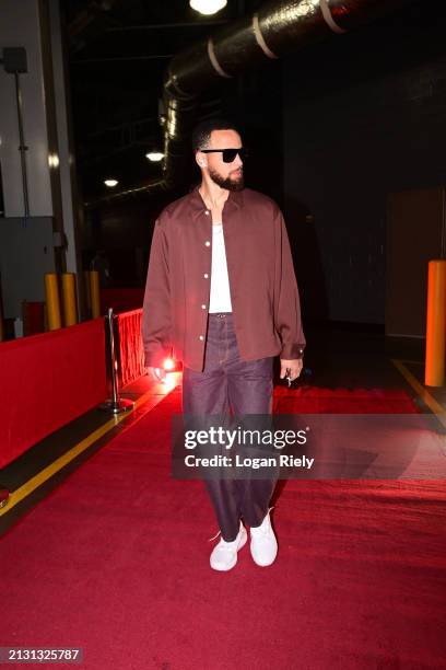 Stephen Curry of the Golden State Warriors arrives to the arena before the game against the Houston Rockets on April 4, 2024 at the Toyota Center in...