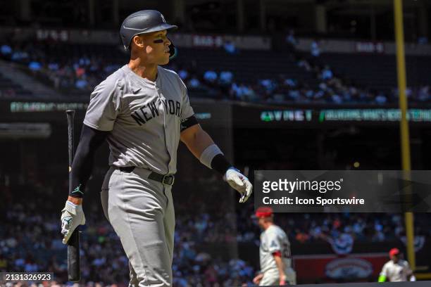 New York Yankees outfielder Aaron Judge walks back to the dugout during a MLB game between the Arizona Diamondbacks and New York Yankees on April 3...