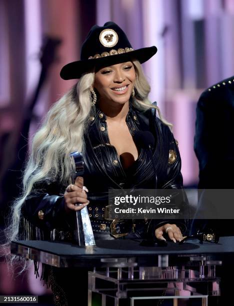 Beyoncé accepts the Innovator Award onstage during the 2024 iHeartRadio Music Awards at Dolby Theatre in Los Angeles, California on April 01, 2024....