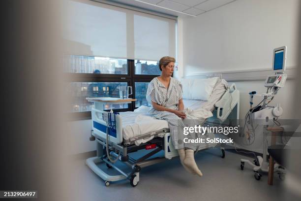 waiting to go for treatment - medical technical equipment stock pictures, royalty-free photos & images