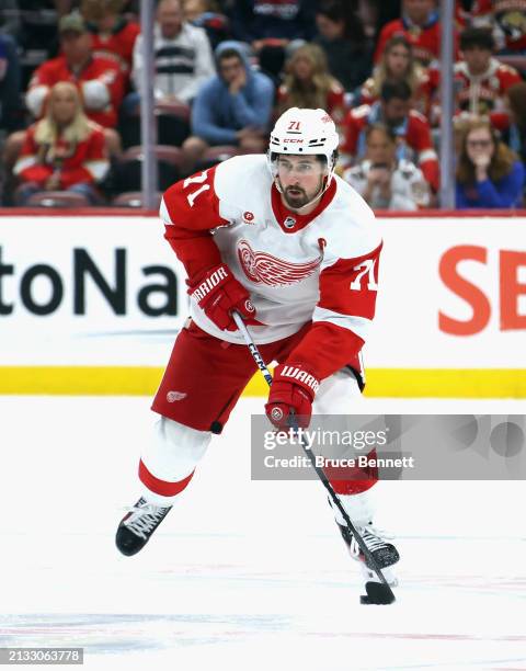 Dylan Larkin of the Detroit Red Wings skates against the Florida Panthers at Amerant Bank Arena on March 30, 2024 in Sunrise, Florida.
