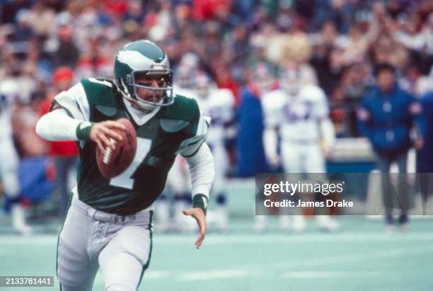 Philadelphia Eagles quarterback Ron Jaworski scrambles during a regular season game against the New York Giants on November 22, 1981 at Veterans...