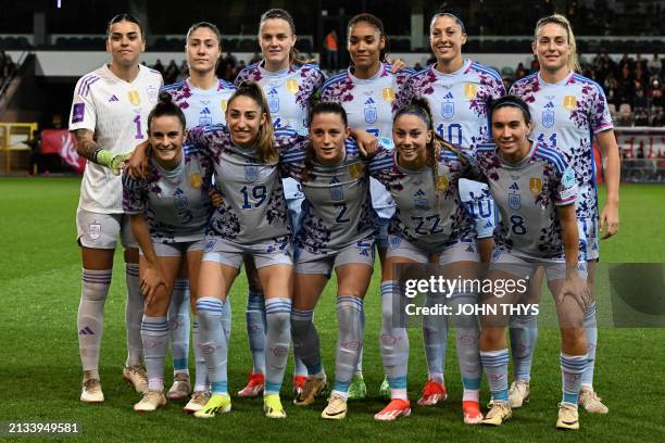 Spain's players, goalkeeper Misa Rodriguez, defender Laia Aleixandri, defender Irene Paredes, forward Salma Paralluelo, midfielder Jennifer Hermoso,...