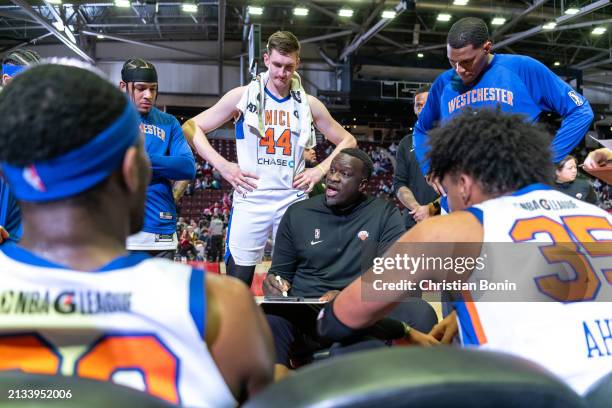 Westchester Knicks head coach DeSagana Diop instructs his players during an NBA G League game against the Raptors 905 on March 19, 2024 at the...