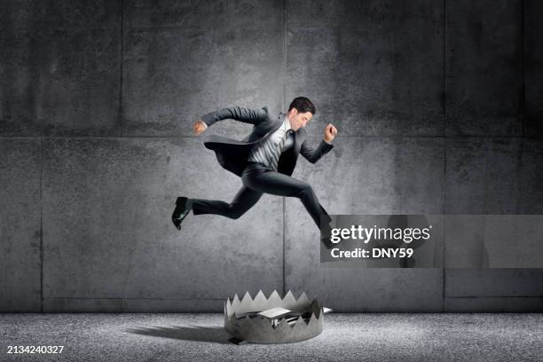 787 Avoiding Traps Stock Photos High Res Pictures And Images Getty 787 Avoiding Traps Stock Photos High Res Pictures And Images Getty