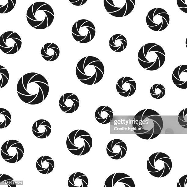 camera shutter. seamless pattern. icons on white background - photo shoot vector stock illustrations