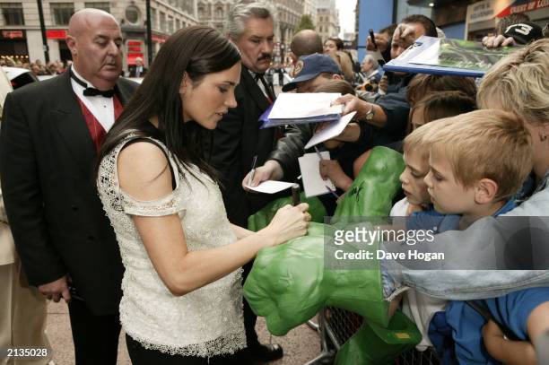 Lead Actress Jennifer Connelly attends the UK premiere of the film "Hulk" at the Empire Cinema, Leicester Square July 3, 2003 in London.