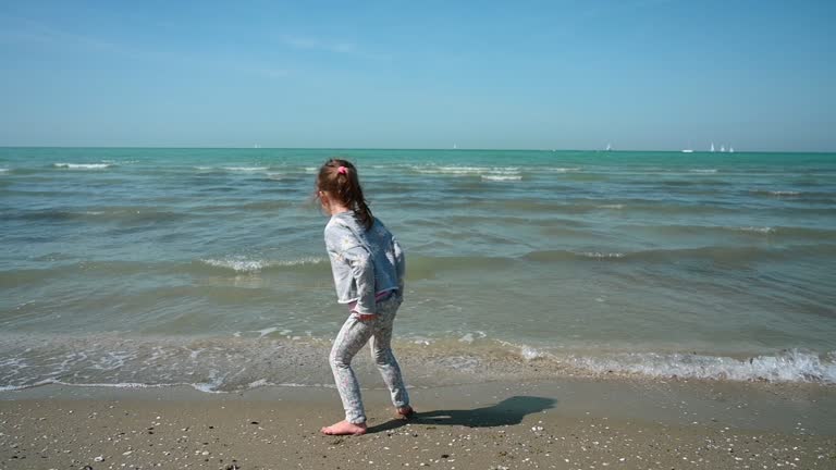 Spring Beack Uncentered 82 Spring Break Beach Girls Stock Videos, Footage, & 4K Video Clips ...