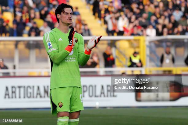 Mile Svilar of AS Roma during the Serie A TIM match between US Lecce and AS Roma - Serie A TIM at Stadio Via del Mare on April 01, 2024 in Lecce,...
