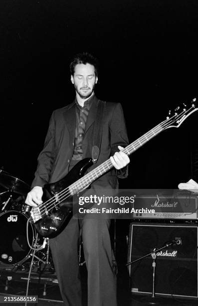 Keanu Reeves Bass Photos and Premium High Res Pictures - Getty Images