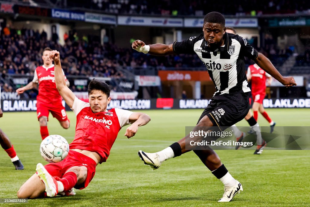 Heracles Almelo v AZ Alkmaar - Dutch Eredivisie