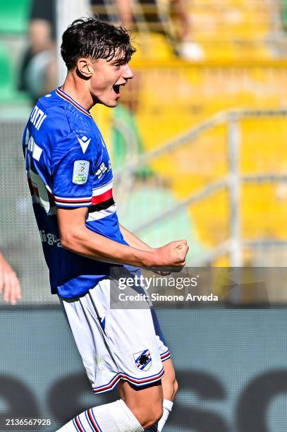 Giovanni Leoni of Sampdoria celebrates after scoring a goal during the Serie B match between Palermo and UC Sampdoria at Stadio Renzo Barbera on...