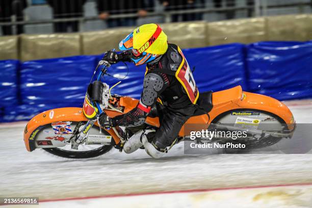 Tim Dixon of Great Britain is in action during the Roelof Thijs Bokaal at Ice Rink Thialf in Heerenveen, The Netherlands, on April 5, 2024.