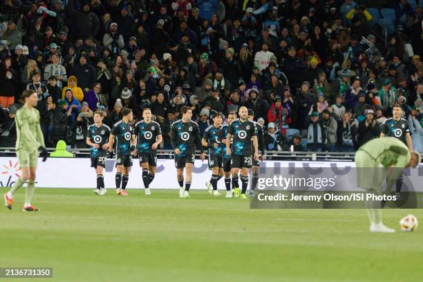 Minnesota United FC players after a goal by Robin Lod of Minnesota United FC during a game between Los Angeles FC and Minnesota United FC at Allianz...