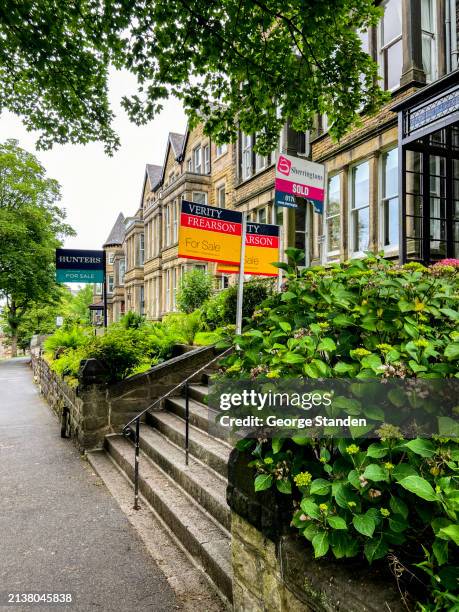 property for sale in harrogate - estate agent sign stock pictures, royalty-free photos & images