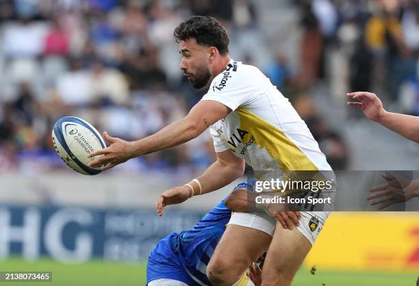 Antoine Hastoy of La Rochelle in action during the Investec Champions Cup match between Stormers and La Rochelle at Cape Town Stadium on April 6,...