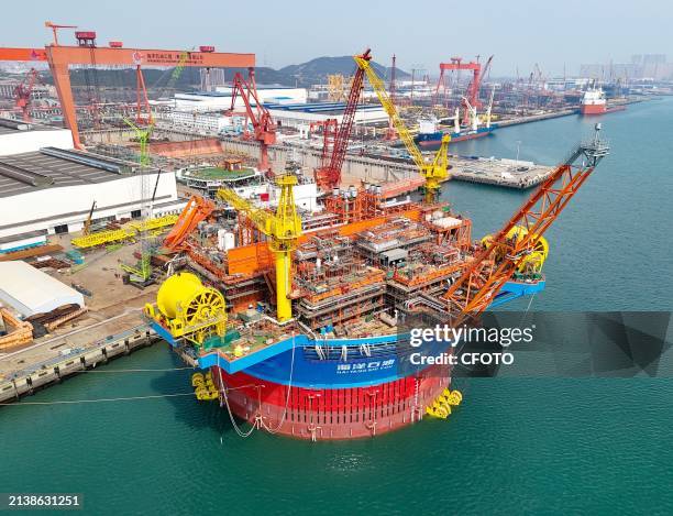 China Rig 902 Offshore Oil Rig China Stock Photos, High-Res Pictures, and Images ...