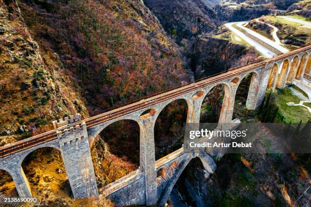 Stonebridge Rilway 1,229 Stone Bridge Railway Stock Photos, High-Res Pictures, and Images ...