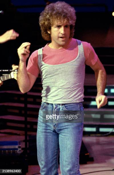 American musician Matthew Wilder performs on stage during a concert in Los Angeles, California, circa 1985.