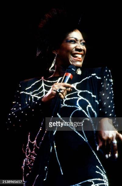 American singer and actress Patti LaBelle sings on stage during a concert in Los Angeles, California, circa 1990.