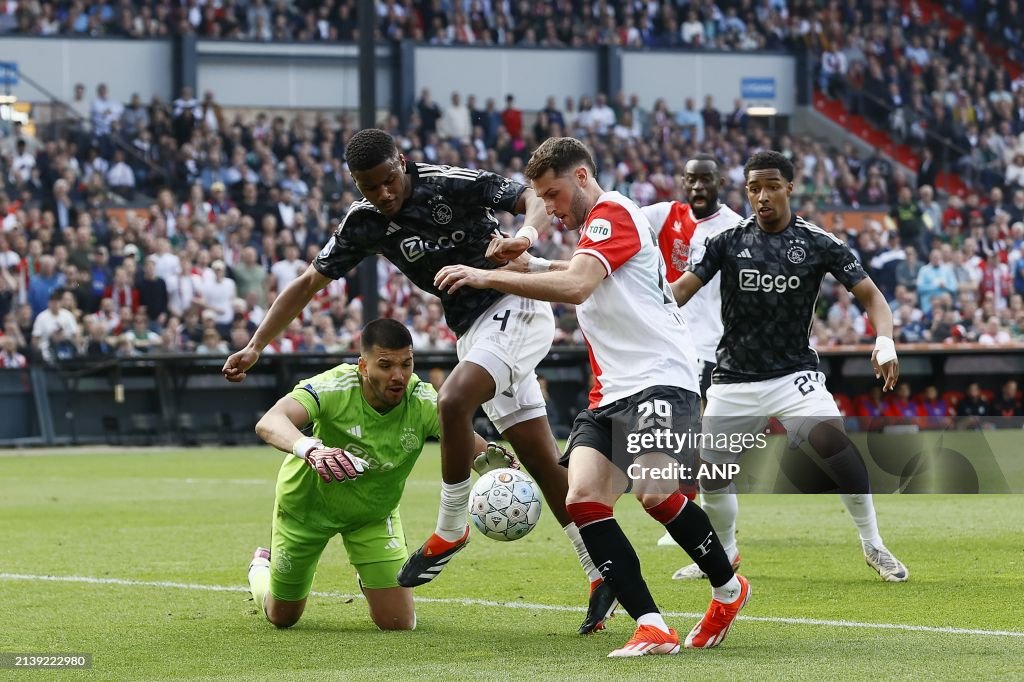 Nightmare season for Ajax: 6-0 defeat in the classic match against Feyenoord
