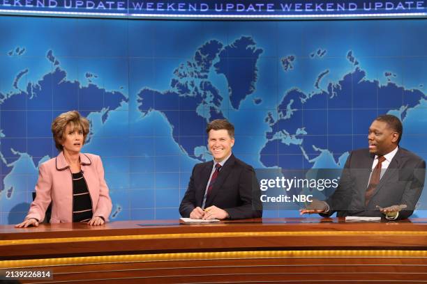 Episode 1860 -- Pictured: Host Kristen Wiig as Aunt Linda, anchor Colin Jost, and anchor Michael Che during Weekend Update on Saturday, April 6, 2024...