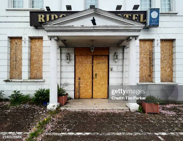 Run Down Inn 91 Rundown Hotel Room Stock Photos, High-Res Pictures, and Images ...