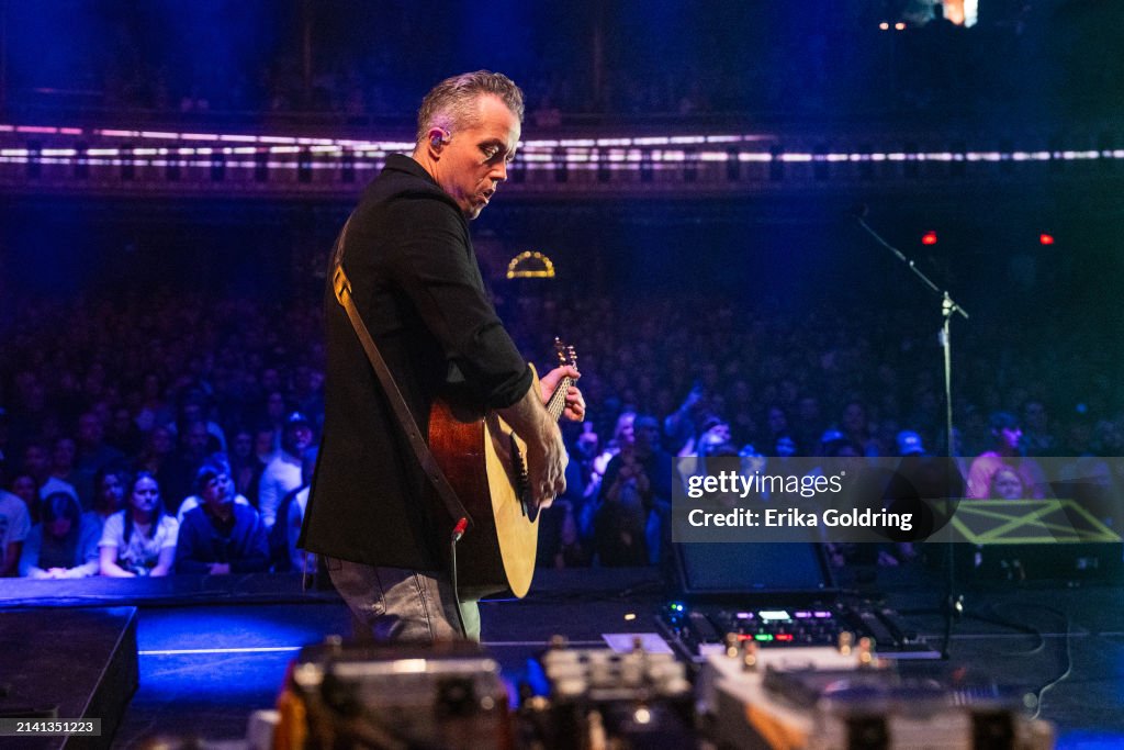 Isbell Jason Isbell performs at Tabernacle on March 28, 2024 in Atlanta ...