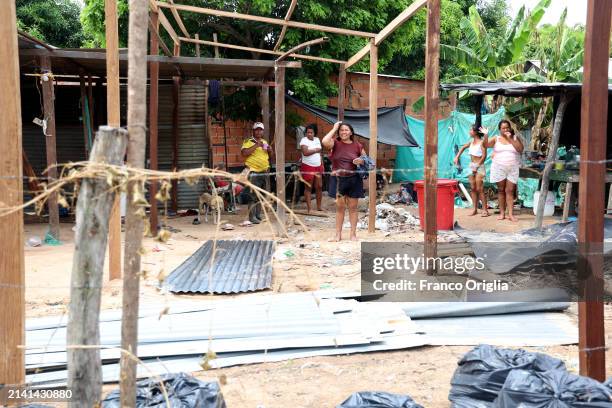 People build new homes at the Comunidad Cerro Bita on April 05, 2024 in Puerto Carreño, Colombia. Puerto Carreño is the departmental capital city,...