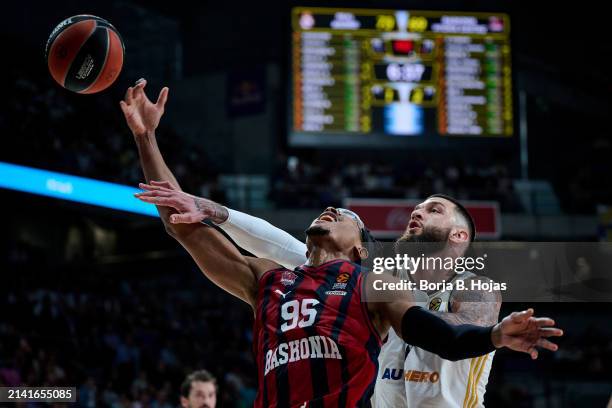 Vincent Poirier of Real Madrid and Chima Moneke of Baskonia Vitoria Gasteiz in action during the Turkish Airlines EuroLeague Regular Season Round 33...