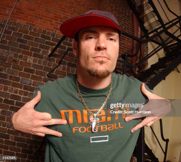 Singer Vanilla Ice poses on May 17, 2003 on a rooftop in Bloomington, Illinois.