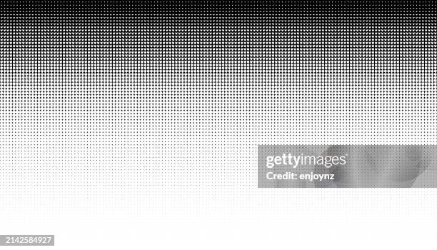 stockillustraties, clipart, cartoons en iconen met black halftone arrows gradient background - vervagen