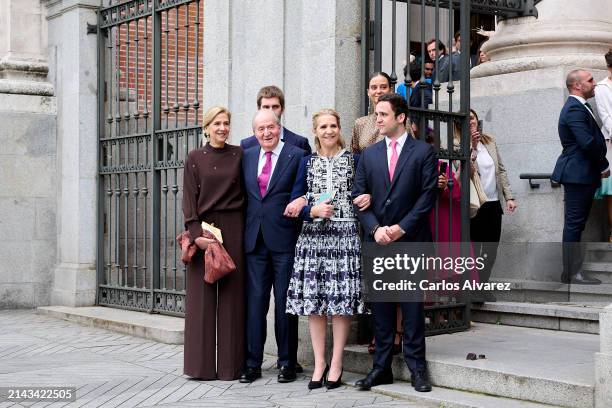 Princess Cristina of Spain, King Juan Carlos de Borbón, Juan Valentín Urdangarin y Borbón, Princess Elena of Spain, Felipe Juan Froilán de Marichalar...