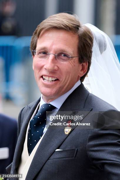 Teresa Urquijo and José Luis Martínez Almeida pose after their wedding at the at the Sagrado Corazon y San Francisco de Borja church on April 06,...