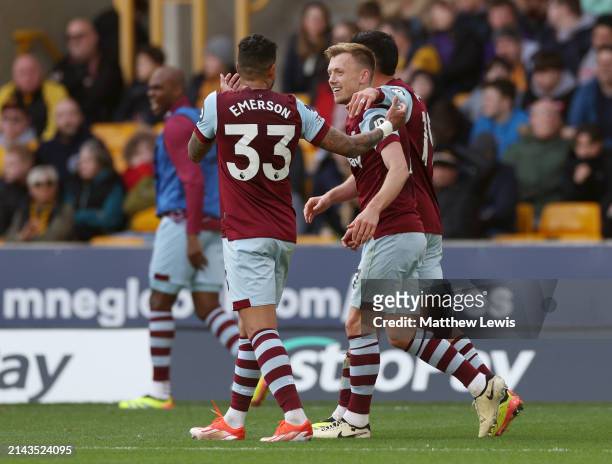 James Ward-Prowse of West Ham United celebrates scoring his team's second goal direct from a corner kick with teammates during the Premier League...