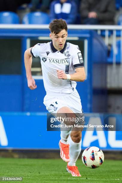 Kieran Tierney of Real Sociedad in action during the LaLiga EA Sports match between Deportivo Alaves and Real Sociedad at Estadio de Mendizorroza on...