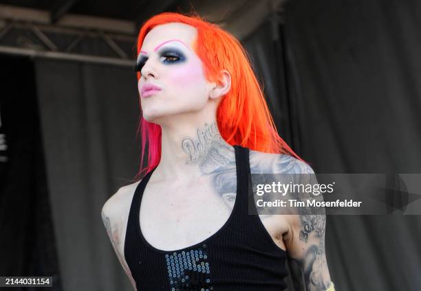 Jeffree Star performs during the Vans Warped tour at Pier 30/32 on June 27, 2009 in San Francisco, California.