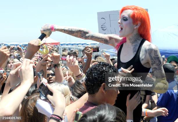 Jeffree Star performs during the Vans Warped tour at Pier 30/32 on June 27, 2009 in San Francisco, California.