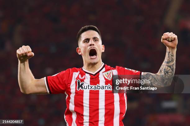 Oihan Sancet of Athletic Club celebrates scoring his team's first goal during the Copa Del Rey Final between Athletic Club and Real Mallorca at...