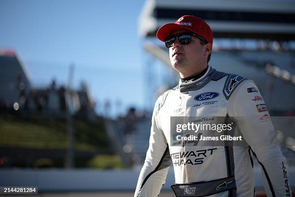 NASCAR Cup Series Cook Out 400 - Qualifying NASCAR Cup Series Cook Out 400 - Qualifying