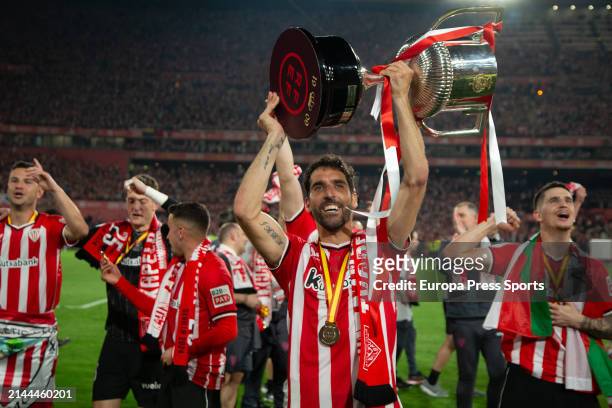 Raul Garcia of Athletic Club celebrates with the trophy after winning the spanish cup, Copa del Rey, Final football match played between Athletic...
