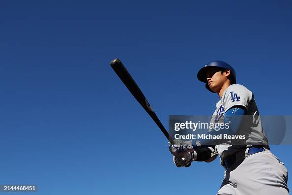 Los Angeles Dodgers v Chicago Cubs Los Angeles Dodgers v Chicago Cubs
