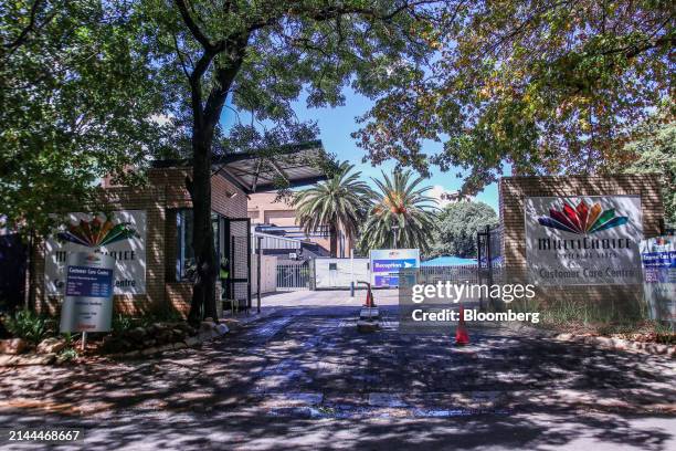 672 South African Broadcasting Company Stock Photos, High-Res Pictures ...